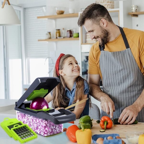 16 delige Groentesnijder - Keukensnijder - Uiensnijder - Spiraalsnijder - Frietsnijder - Rasp